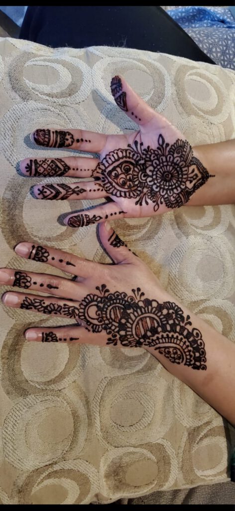 Mamoonas henna showcase photo 11