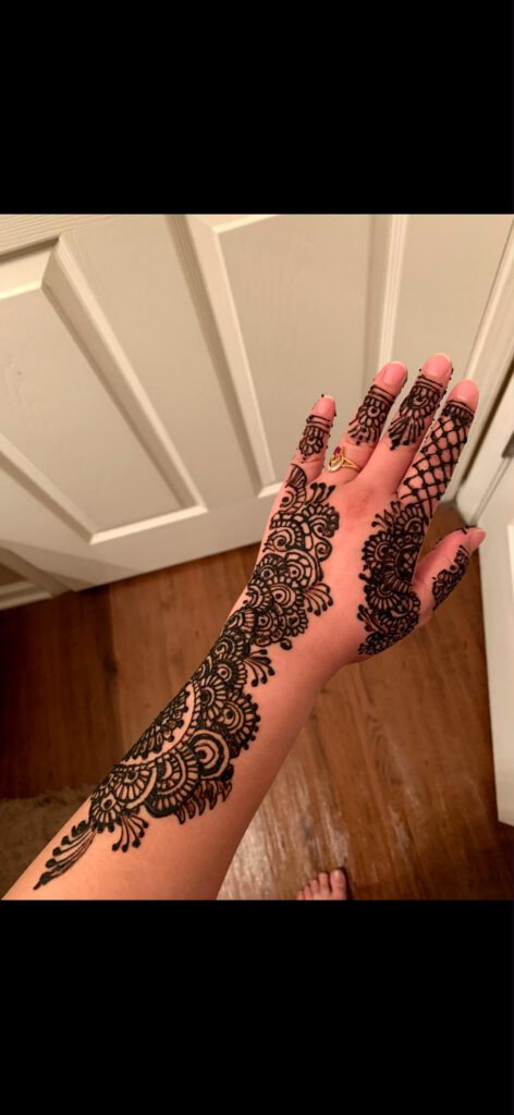 Mamoonas henna showcase photo 10