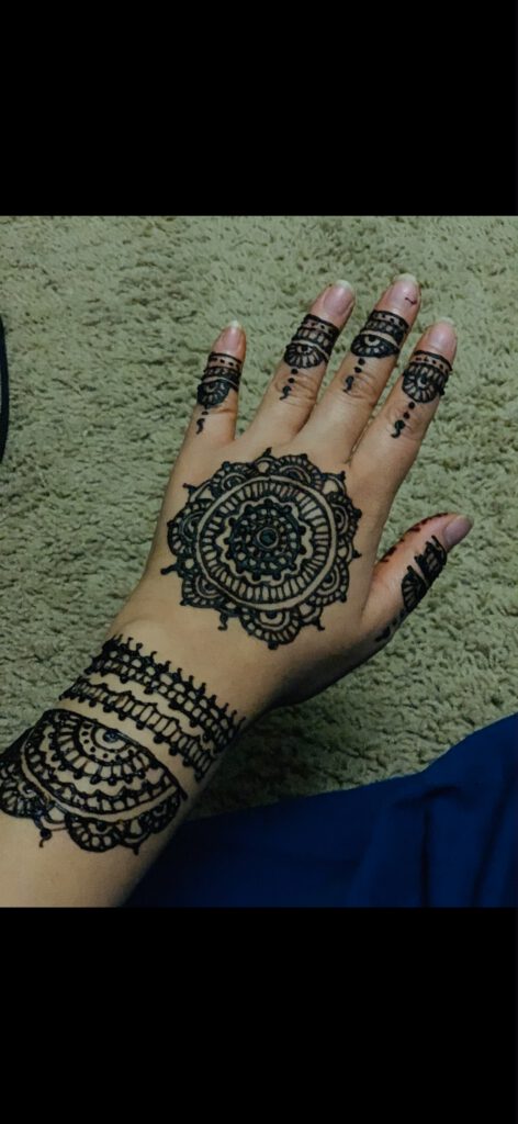 Mamoonas henna showcase photo 3